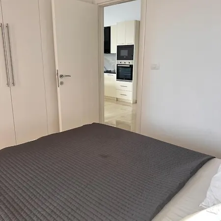 Catalea Sea View *