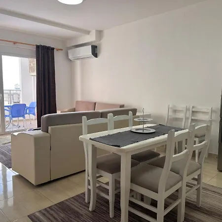 Catalea Sea View *